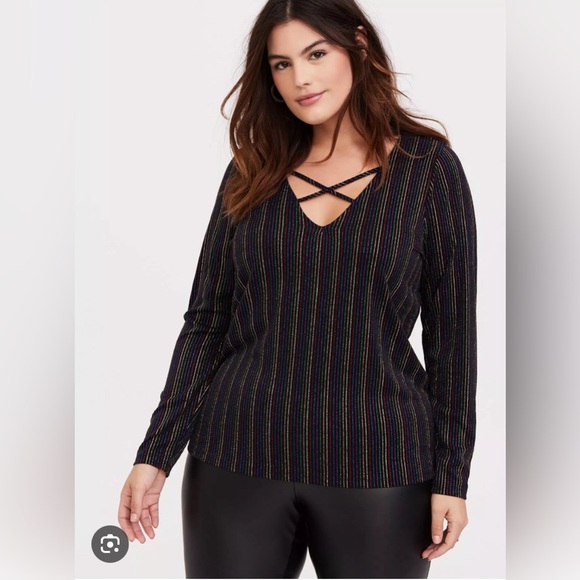 Torrid Black and Rainbow Striped Long Sleeve CrissCross Detail Size 0 (L/12) - Picture 9 of 9